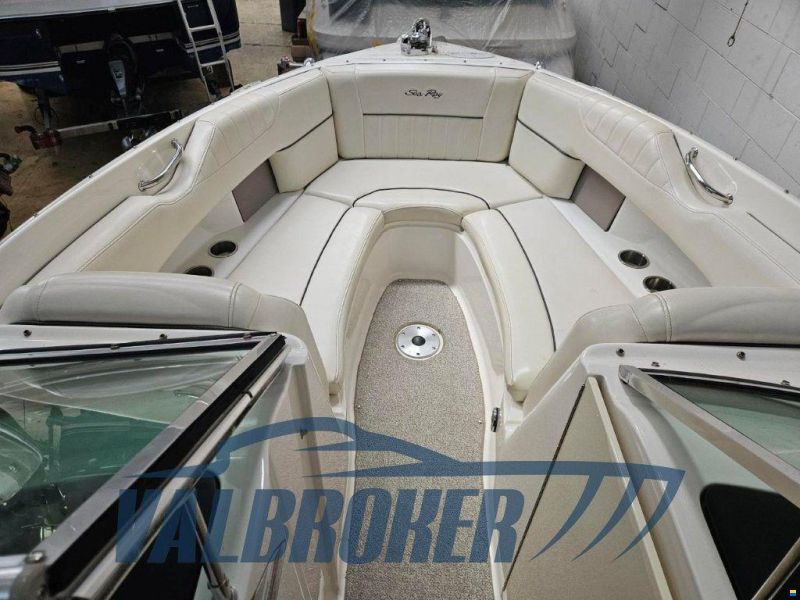 Sea Ray 250 SLX