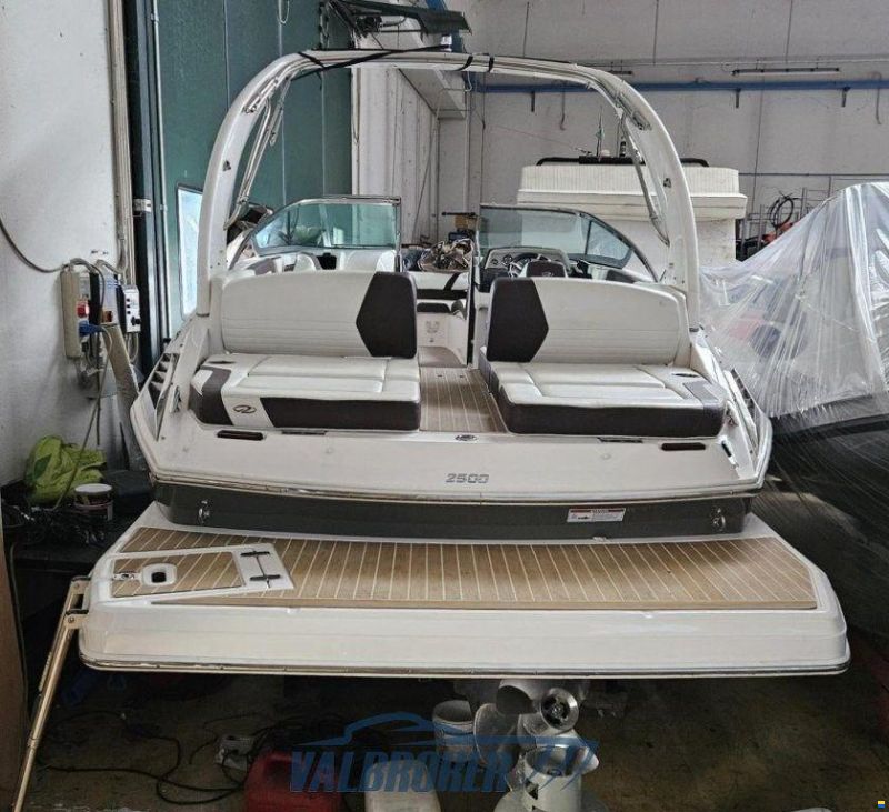 Regal Marine 2500