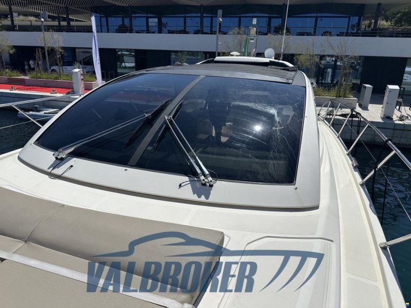 Azimut Atlantis 48