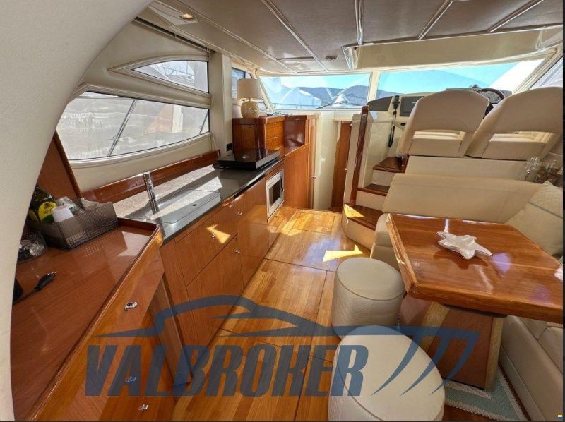 Sealine F 42/5