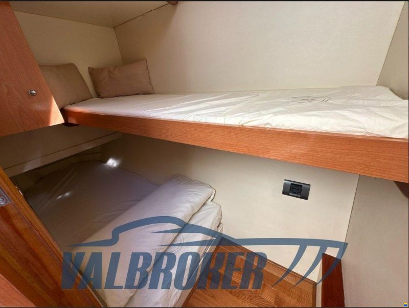 Sealine F 42/5