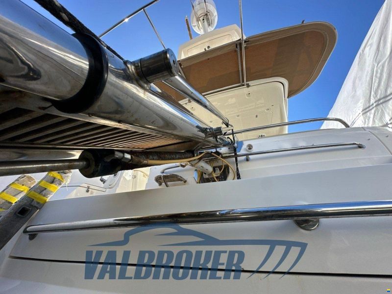Sealine F 42/5
