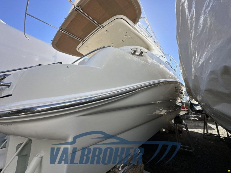 Sealine F 42/5