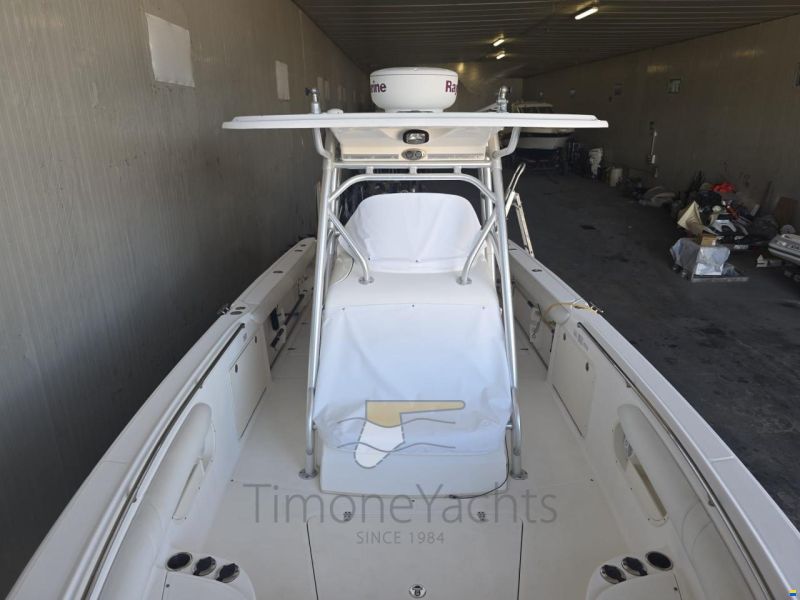 Boston Whaler OUTRAGE 320