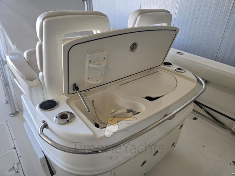 Boston Whaler OUTRAGE 320