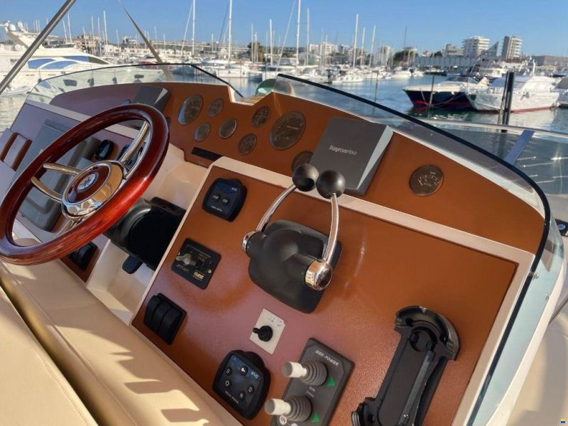 Fairline SQUADRON 58 FLY