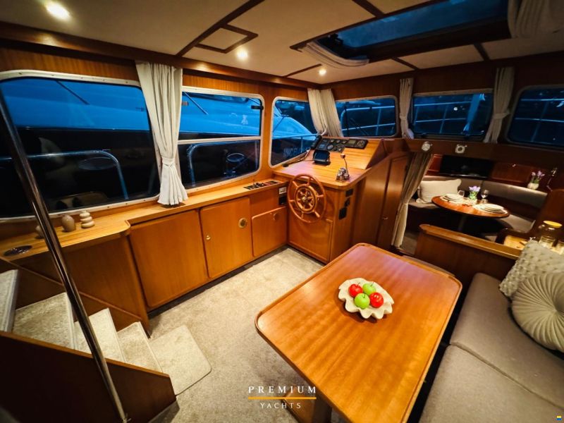 Linssen Dutch Sturdy 320AC