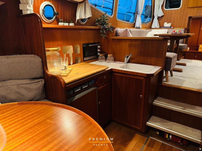 Linssen Dutch Sturdy 320AC