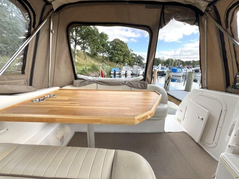 Chaparral 240 signature