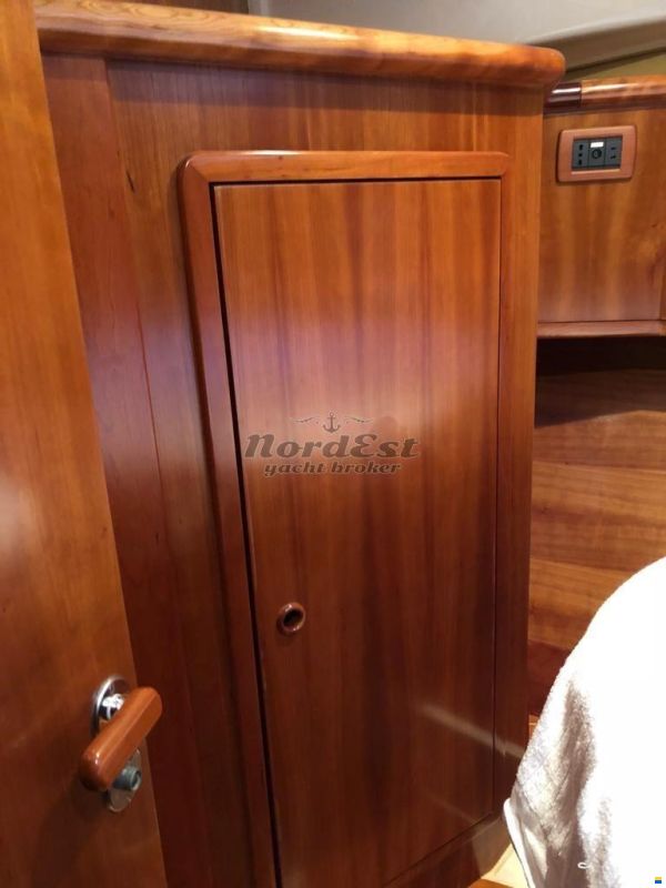Cantieri Estensi Goldstar 360 Fly