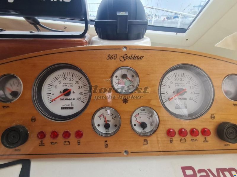Cantieri Estensi Goldstar 360 Fly