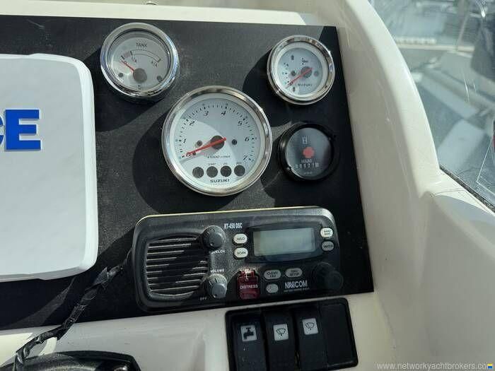 Jeanneau Merry Fisher 725