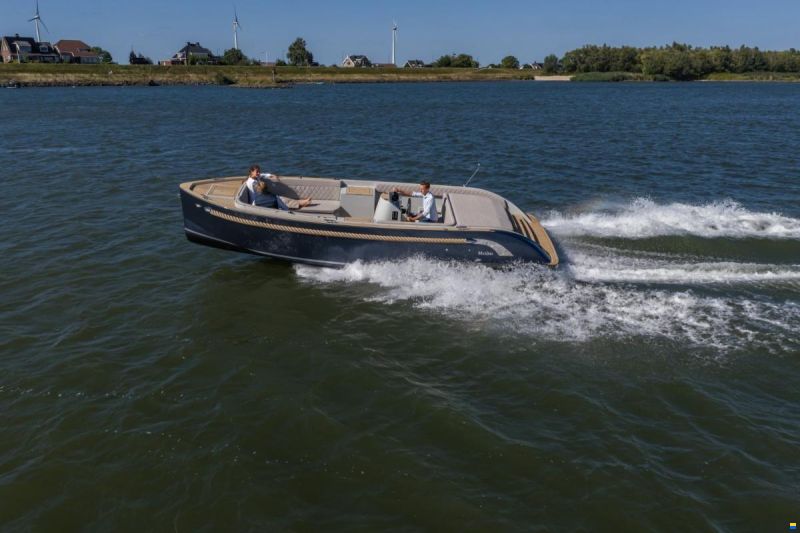 Maxima 760