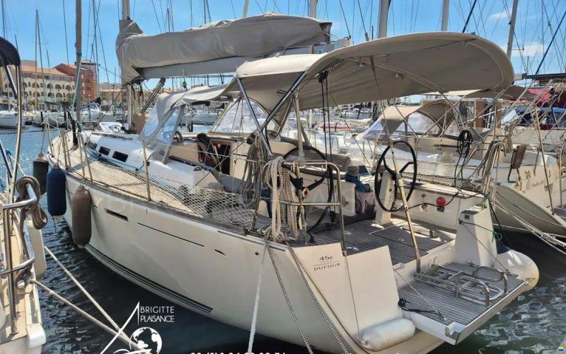 Dufour 45 E Performance
