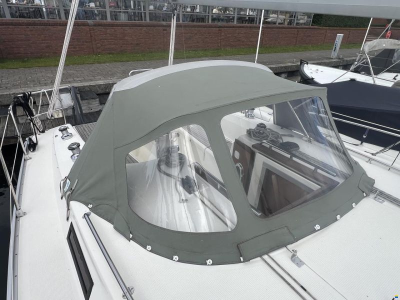 Bavaria Cruiser 32