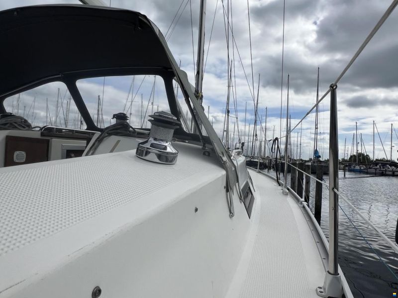 Bavaria Cruiser 32
