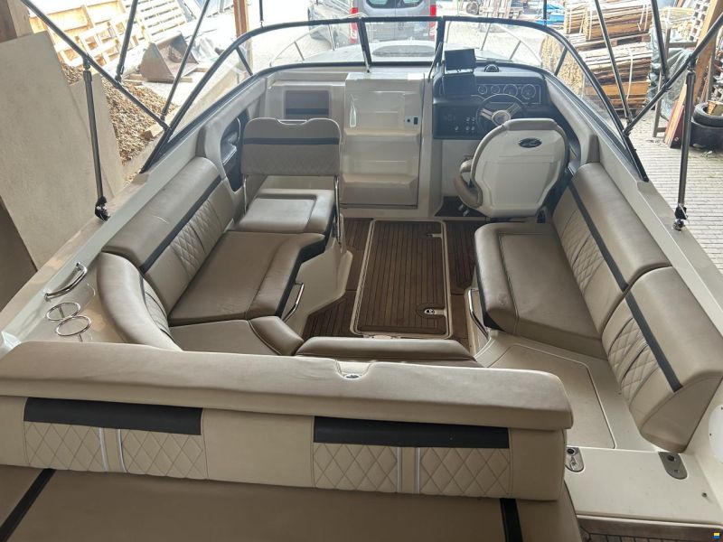Sea Ray 250 Sunsport