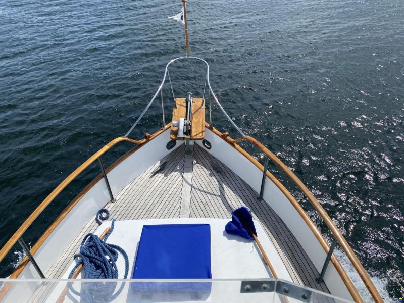 Grand Banks 32