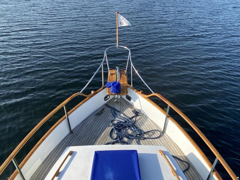 Grand Banks 32