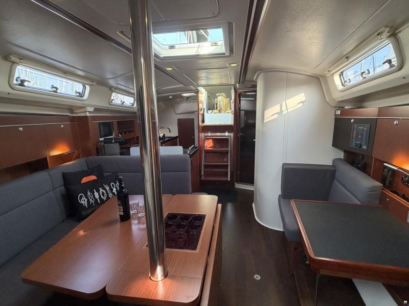Hanse 385 (in een unieke uitvoering)