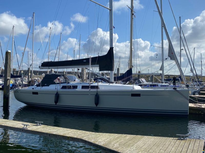 Hanse 385 (in een unieke uitvoering)