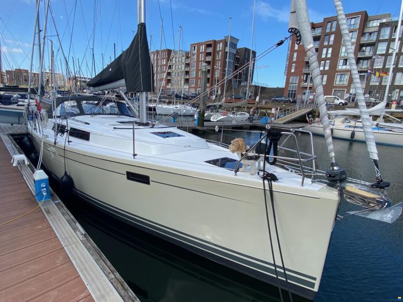 Hanse 385 (in een unieke uitvoering)
