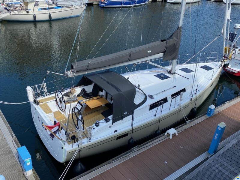 Hanse 385 (in een unieke uitvoering)