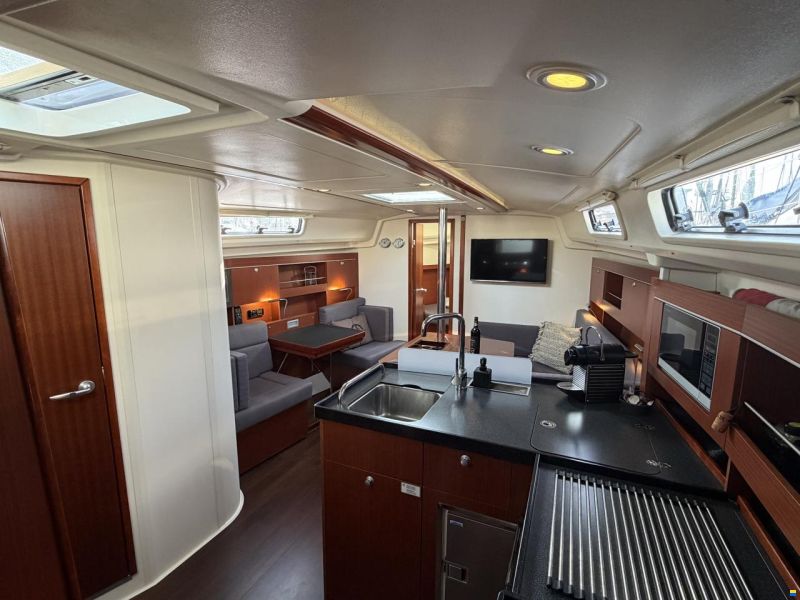Hanse 385 (in een unieke uitvoering)