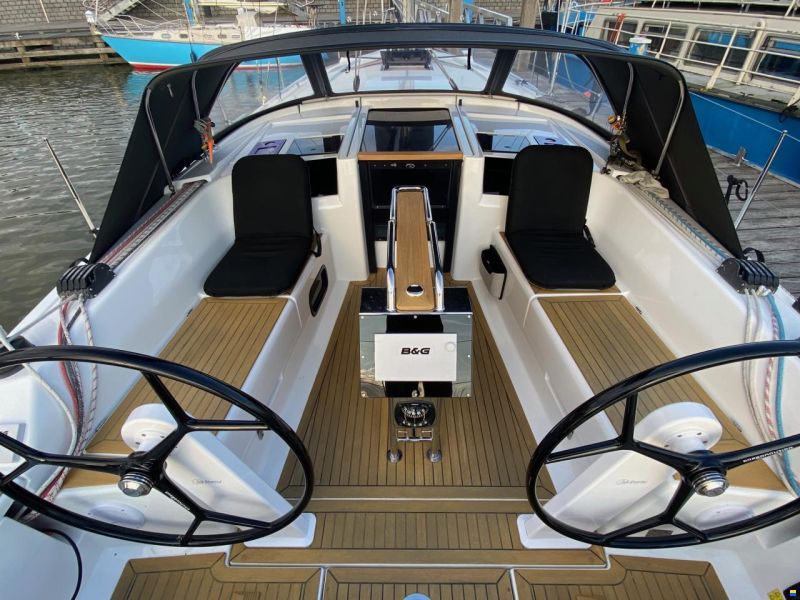 Hanse 385 (in een unieke uitvoering)