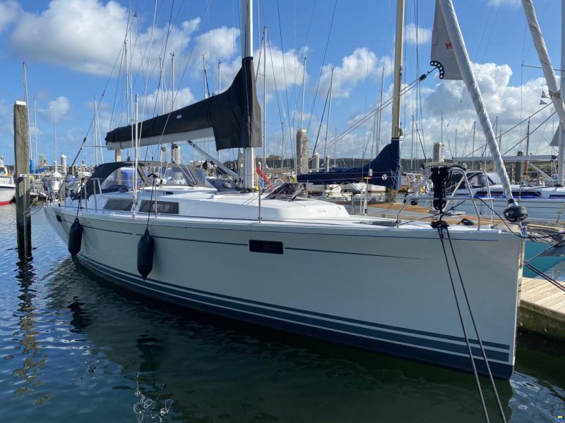 Hanse 385 (in een unieke uitvoering)