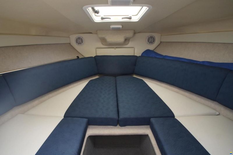 Bayliner 652 Cuddy
