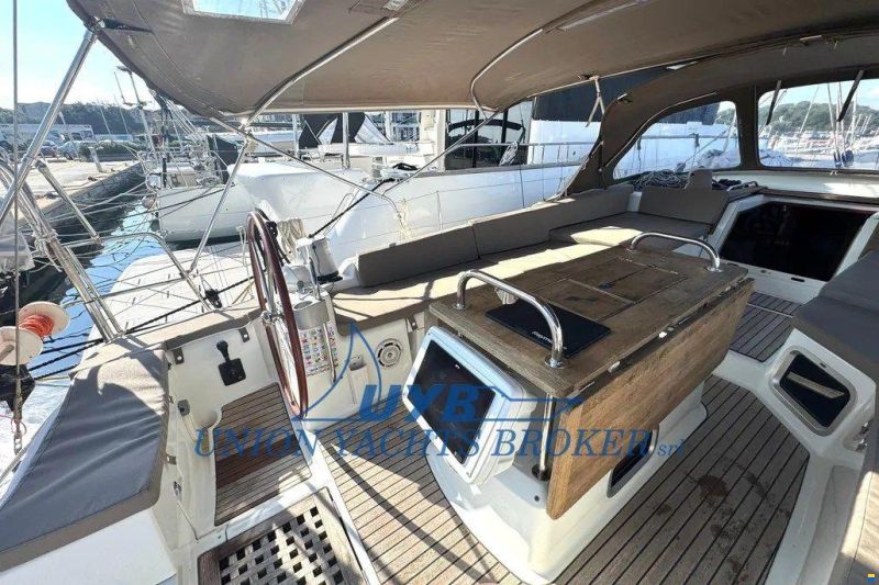 Jeanneau 53