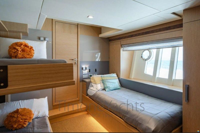 Custom Line Navetta 26