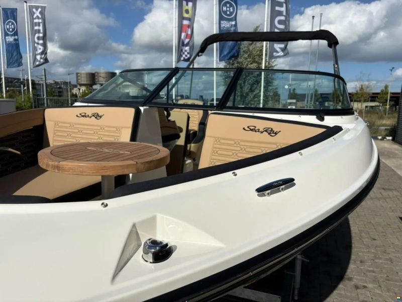 Sea Ray SPX 190