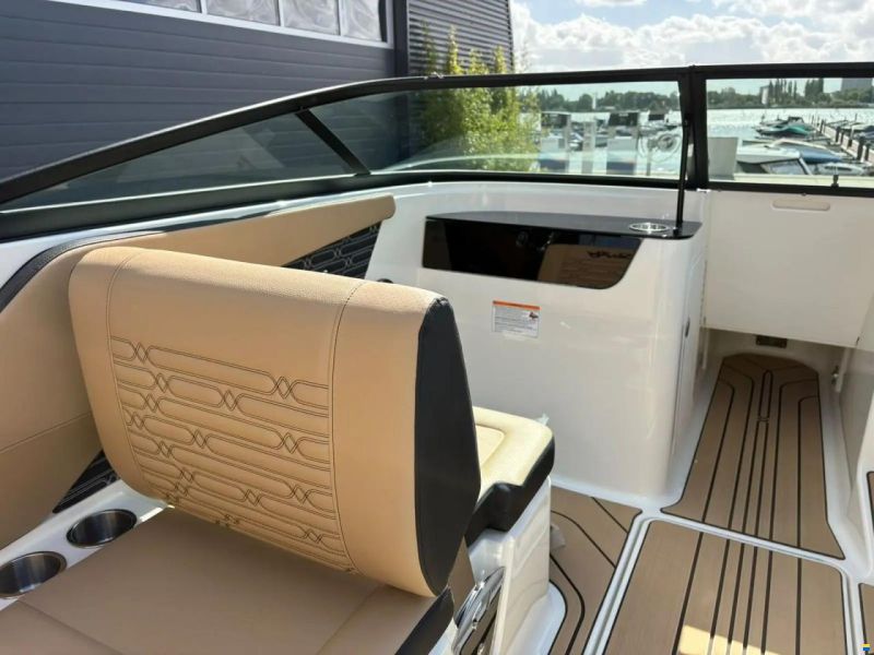 Sea Ray SPX 190