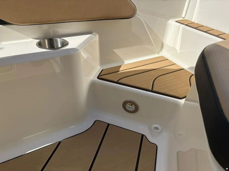 Sea Ray SPX 190