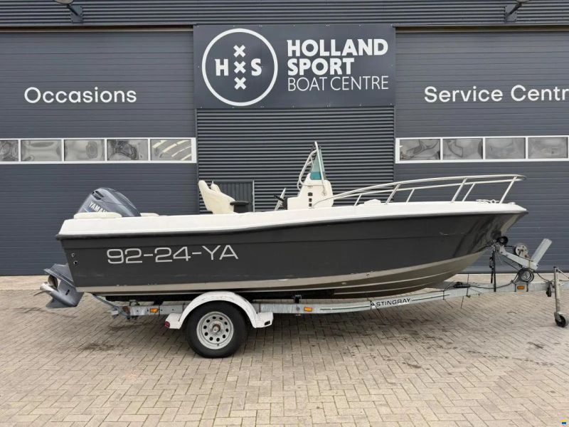 Robalo 1820 Center Console