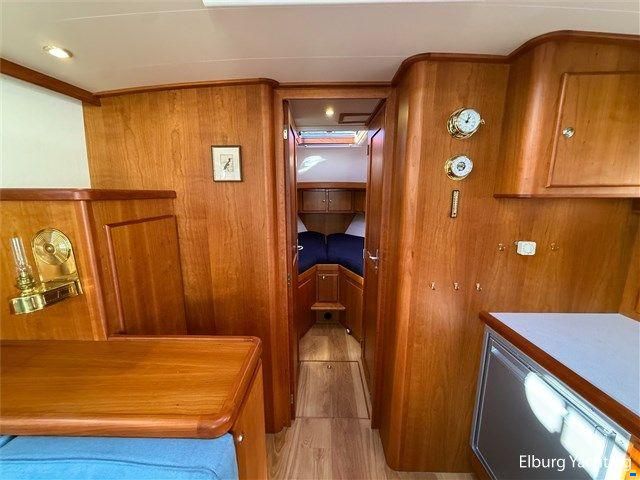Vedette 10.30 Cabin