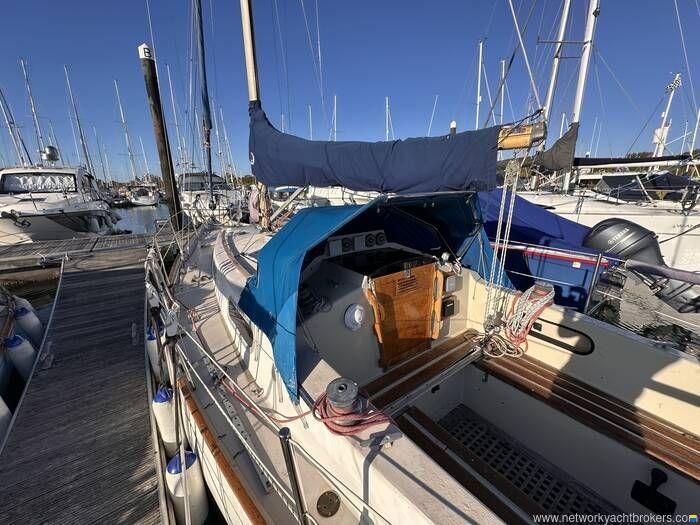 Contessa 32