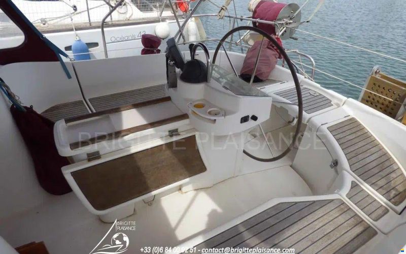 Beneteau Oceanis 411