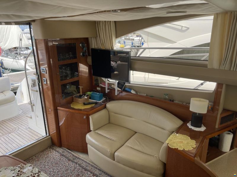 Princess 42 Fly - gepflegtes Liebhaberboot