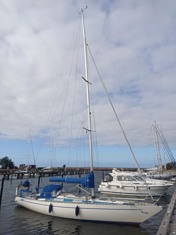 Helmsman Lady Helmsman GT