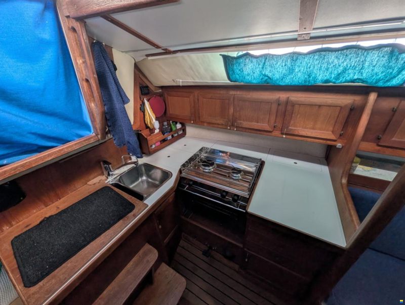 Helmsman Lady Helmsman GT