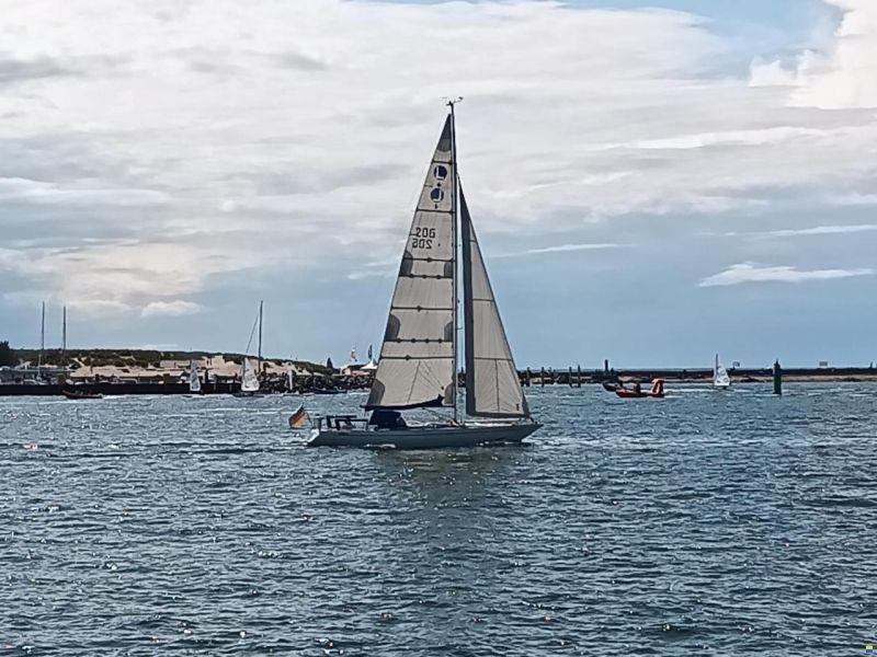Helmsman Lady Helmsman GT
