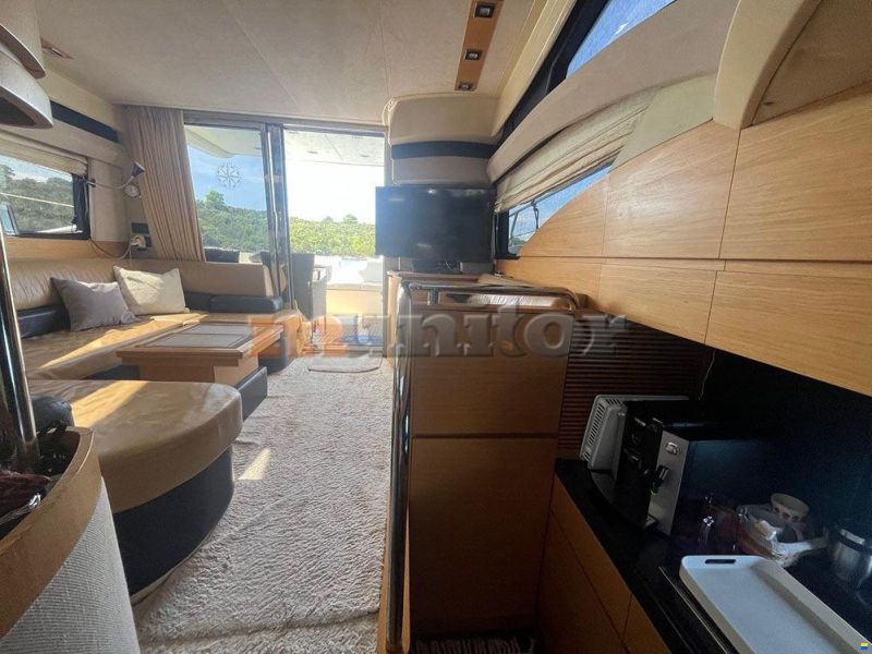 Azimut 43 Fly
