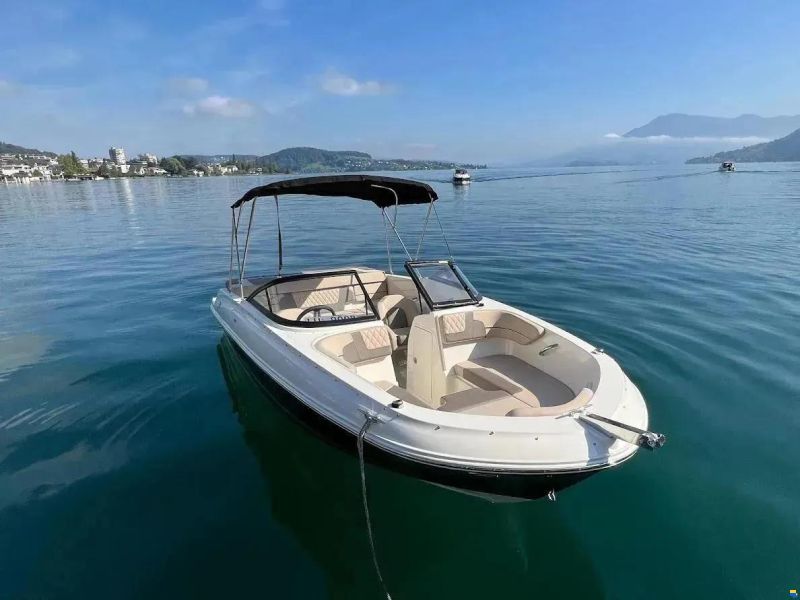 Bayliner VR4