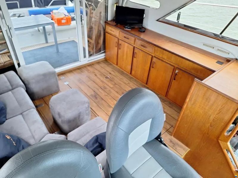 Fairline 45 Fly mit Mega-Refit