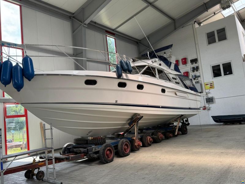 Fairline 45 Fly mit Mega-Refit