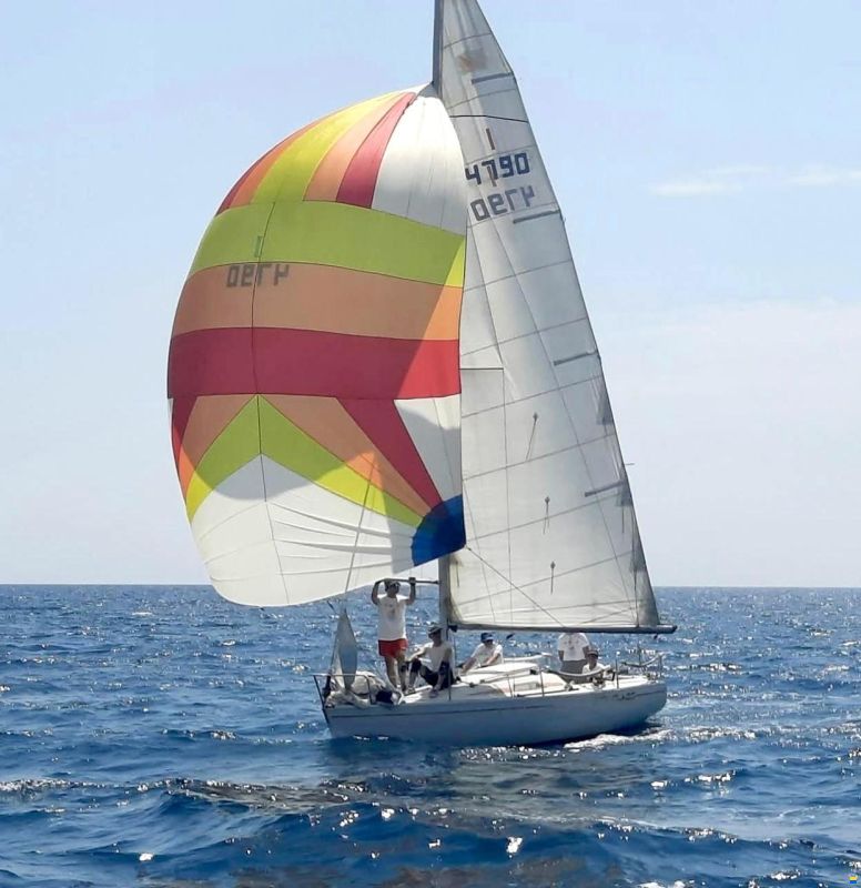 Beneteau First Class 8