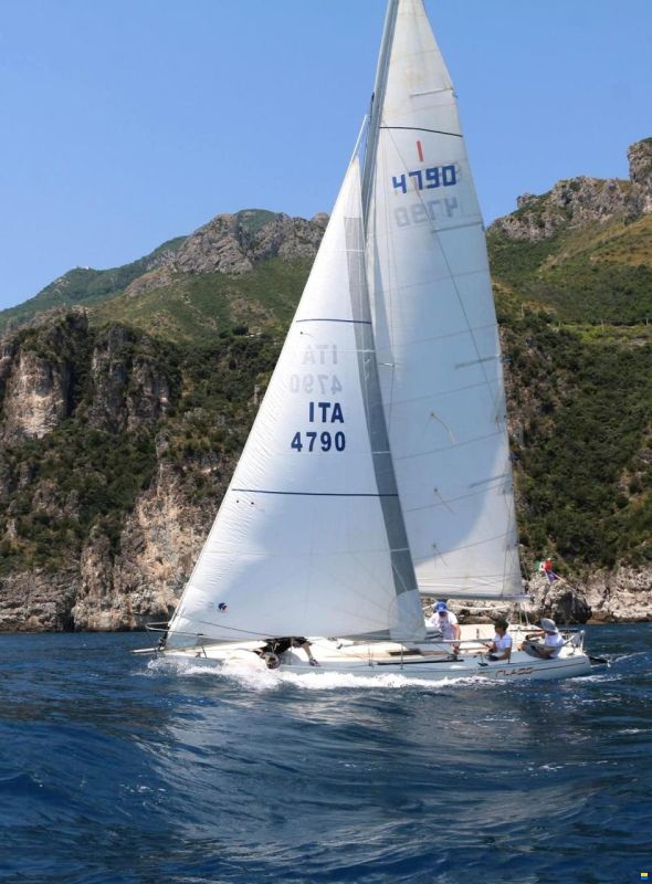 Beneteau First Class 8